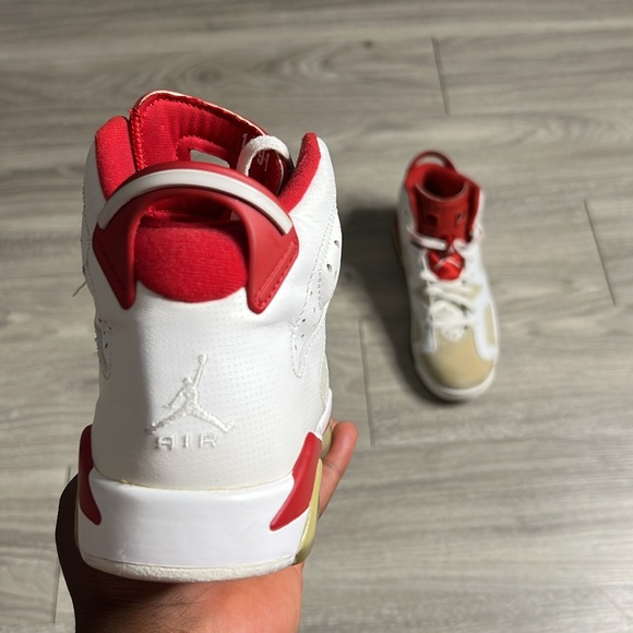 Air Jordan 6 Alternate Hare White & Red (8.5) - Picture 5 of 13